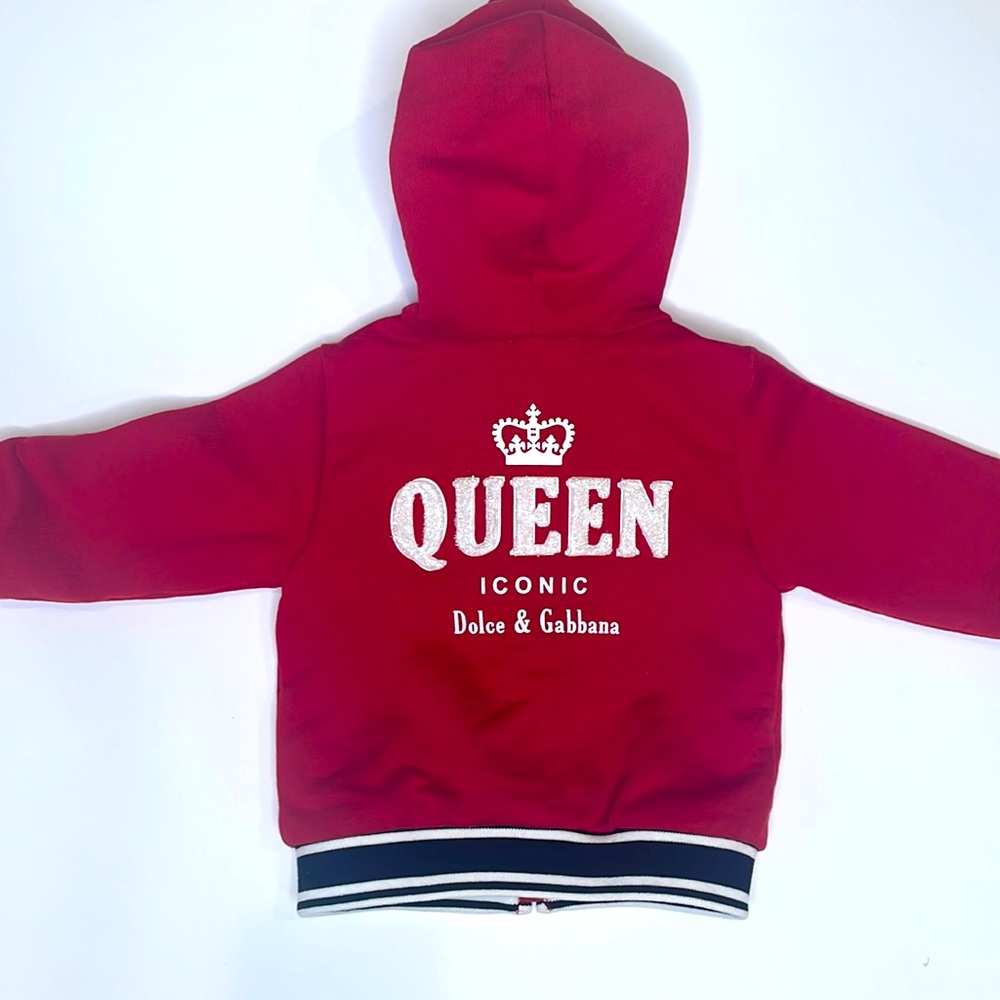 Dolce & Gabbana “Queen” sweatsuit